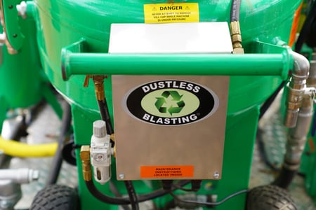5 Razones por las que Dustless Blasting es la Mejor Opción para un Nuevo Negocio